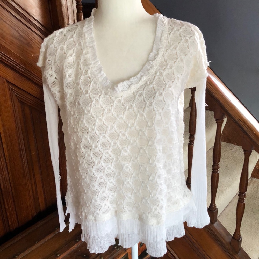 Free People crocheted / knitted Cream and White Distressed Sweater Sz XS